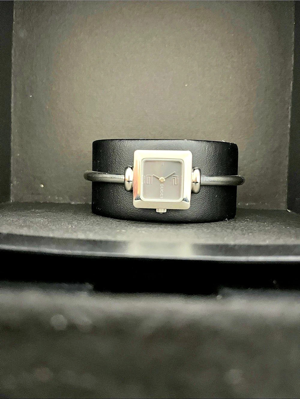 Gucci 7700L Cuff Watch Black & Silver